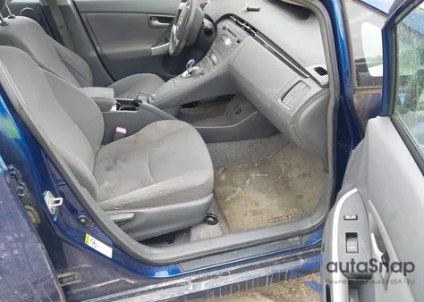 2011 Toyota Prius Three из США, поврежденный, VIN JTDKN3DUXB1423478